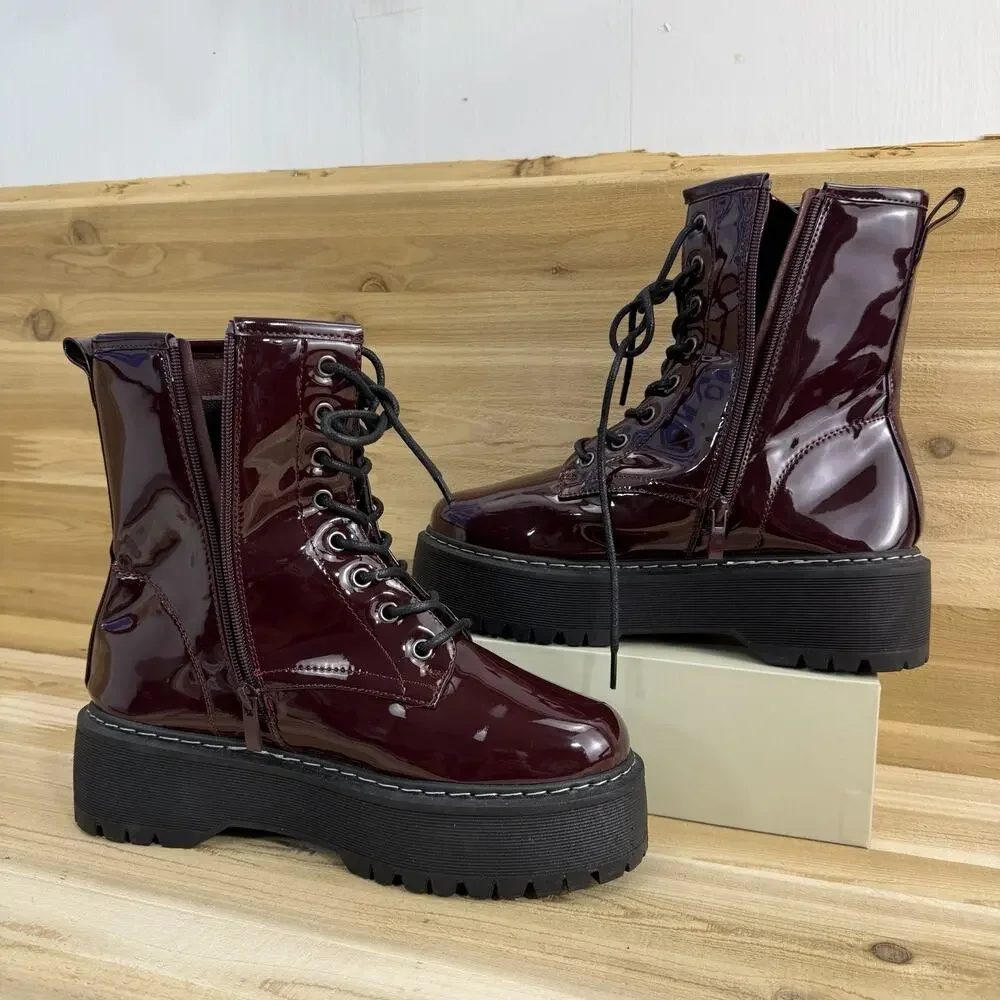 Forever Lace-Up Combat Moto Ankle Boots Booties Low Block Heel Wo’s Size 9